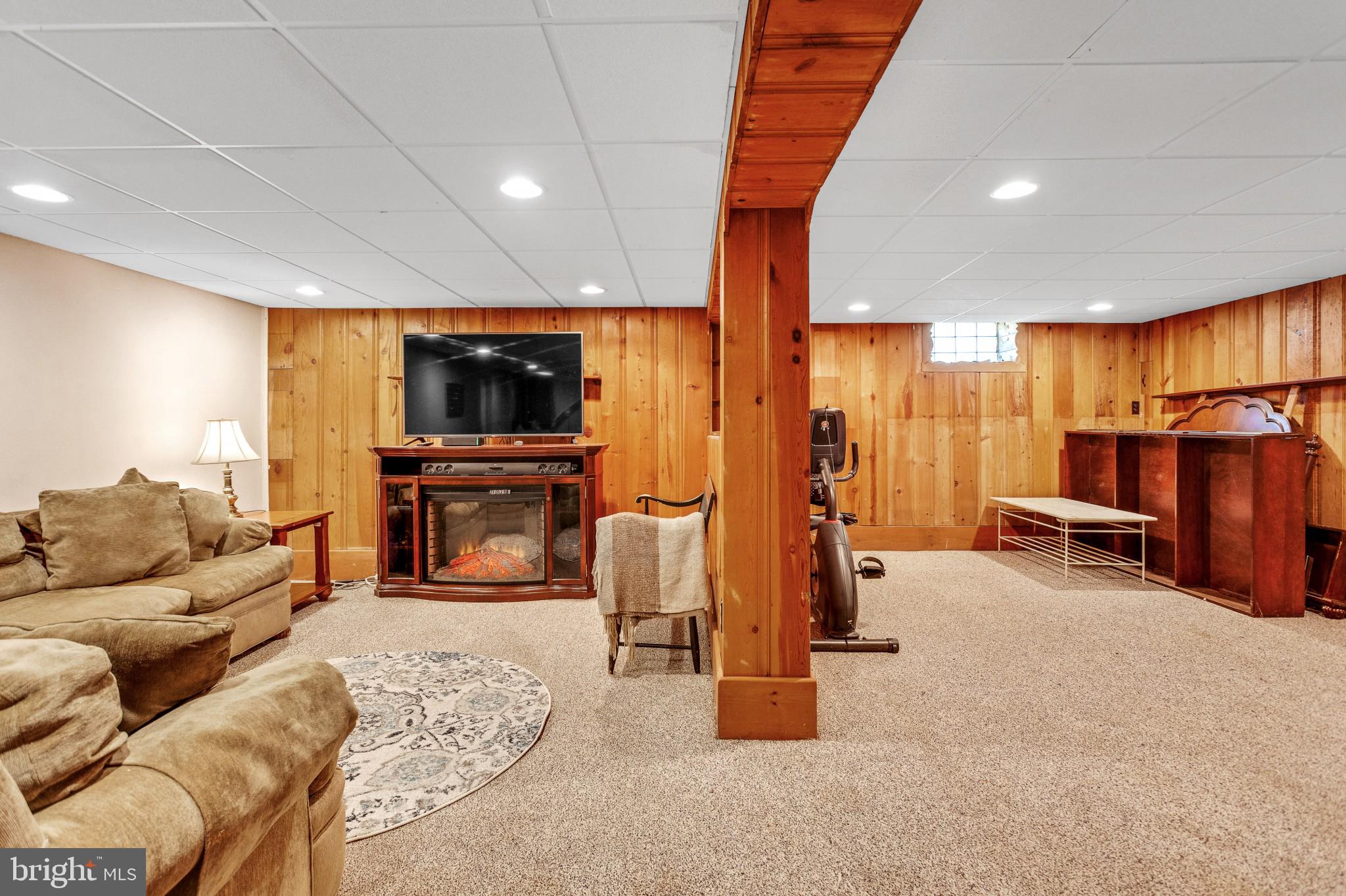 915 Old Ford Road Huntingdon Valley, PA 19006 - Photo 19 of 25 finished basement