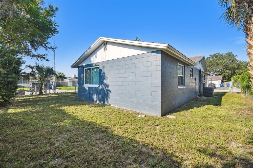 8710 St Regis Lane Port Richey, FL 34668 - Photo 36 of 39 Gallery Image 36