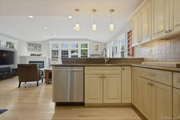 $789,900 | 2315 Grand Avenue, Bellmore, NY 11710