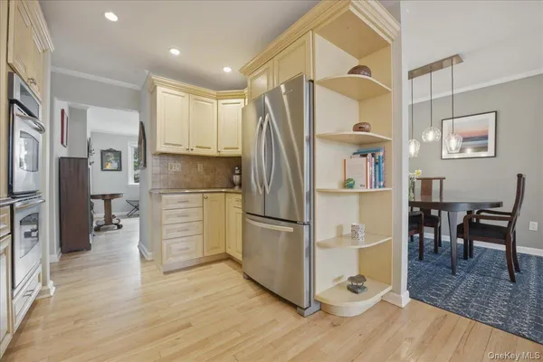 $789,900 | 2315 Grand Avenue, Bellmore, NY 11710