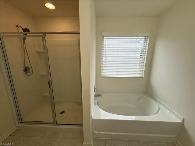 $2,395 | 4670 Wesmar Court, Pfafftown, NC 27040