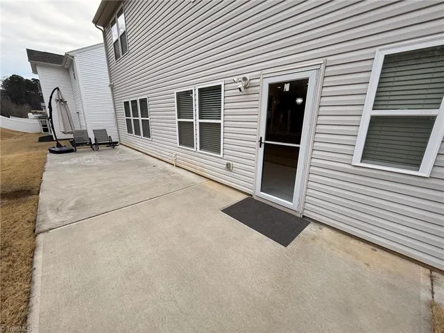 $2,395 | 4670 Wesmar Court, Pfafftown, NC 27040