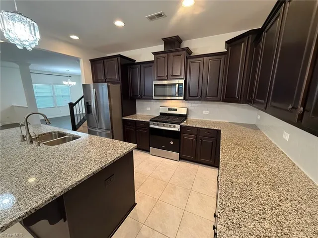 $2,395 | 4670 Wesmar Court, Pfafftown, NC 27040