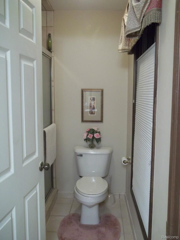 150 Sugar Pine Road Rochester, MI 48309 - Photo 12 of 28 12.jpg