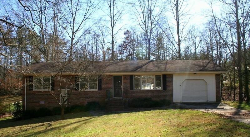 220 Ridgewood Drive, Unit 12 Cleveland, GA 30528 - Photo 1 of 1 Gallery Image 1