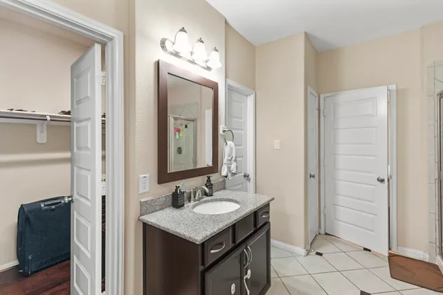 $3,400 | 5314 Belle Manor Lane, Sugar Land, TX 77479