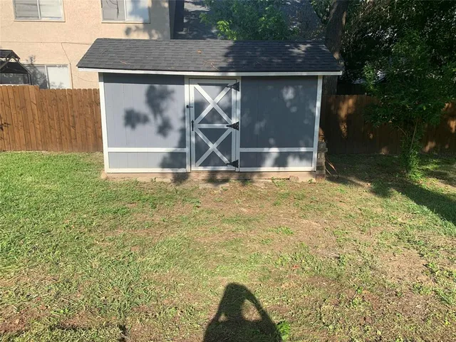 a view of outdoor space and garden