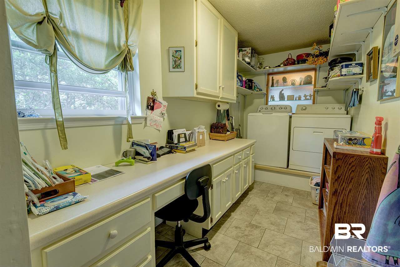 38 Paddock Drive Fairhope, AL 36532 - Photo 27 of 32 Laundry Room