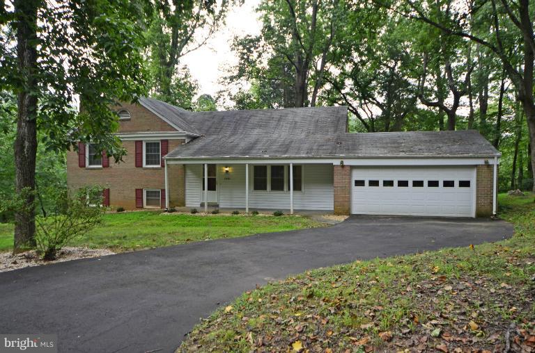 2306 Short Ridge Road Reston, VA 20191 - Photo 21 of 21 Welcome to 2306 Short Ridge Road in Reston!