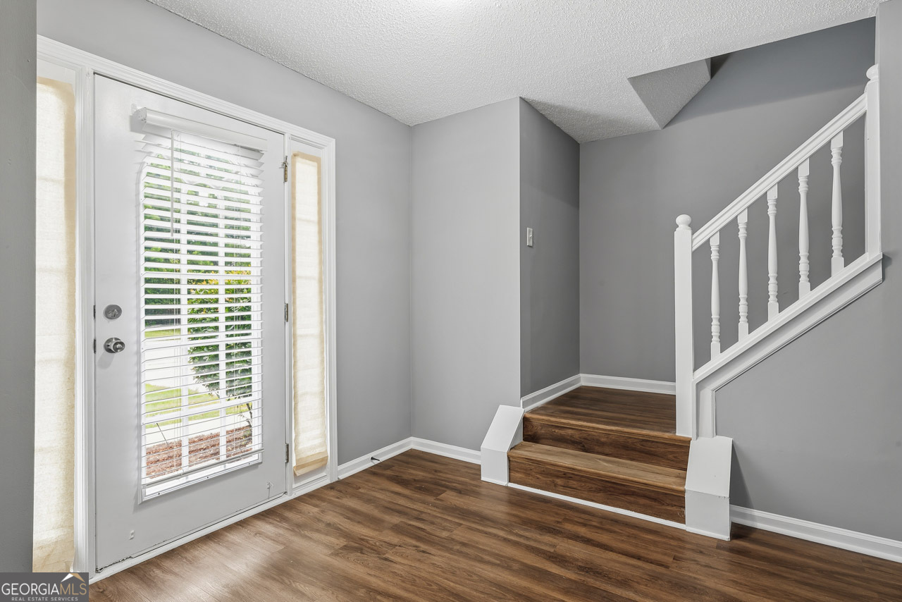 11925 Spring Lake Way Fayetteville, GA 30215 - Photo 3 of 27