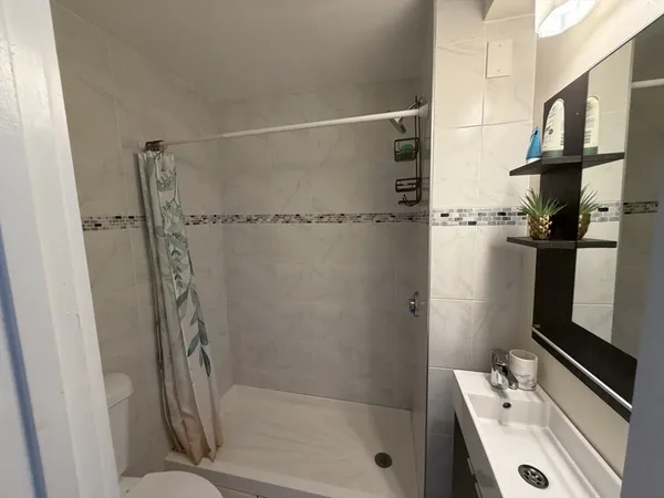 $3,300 | 11 Francis Street, Unit 2, Malden, MA 02148