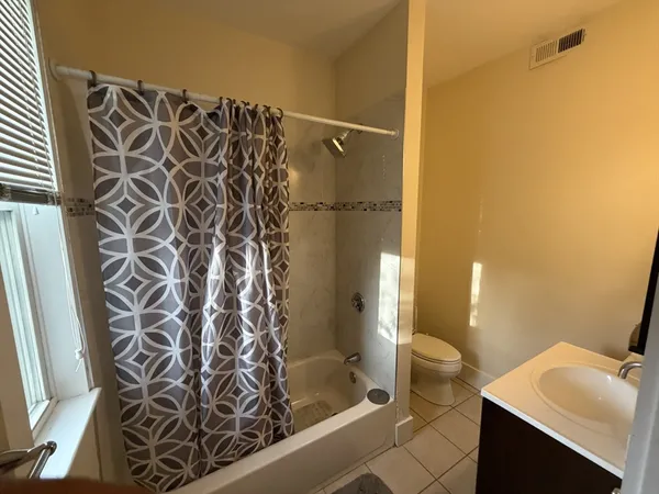 $3,300 | 11 Francis Street, Unit 2, Malden, MA 02148