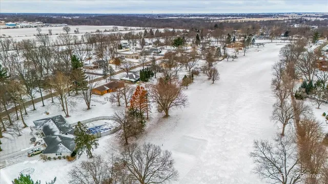 $350,000 | 1809 Fairside Drive, Sandwich, IL 60548