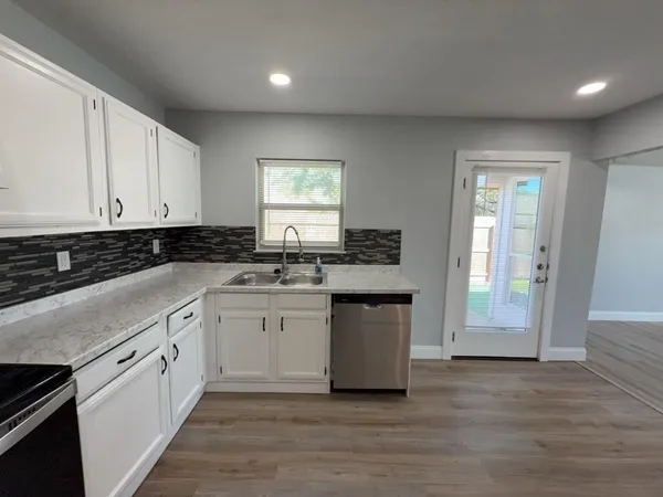 $2,195 | 8917 Vernon Drive, Rowlett, TX 75088