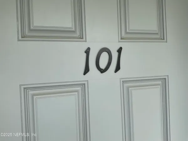 $1,500 | 318 Arricola Avenue, Unit 101, St. Augustine, FL 32080