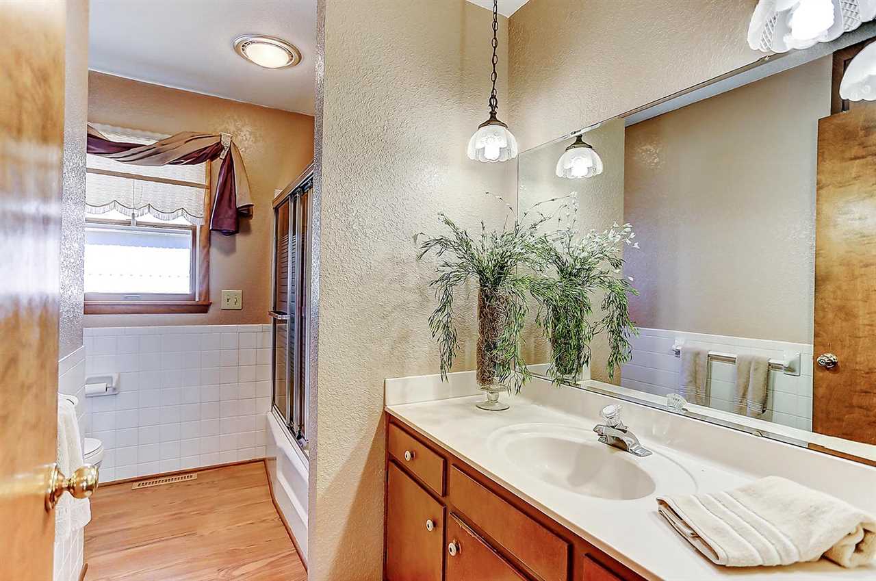 10331 Hosler Road Leo, IN 46765 - Photo 16 of 36