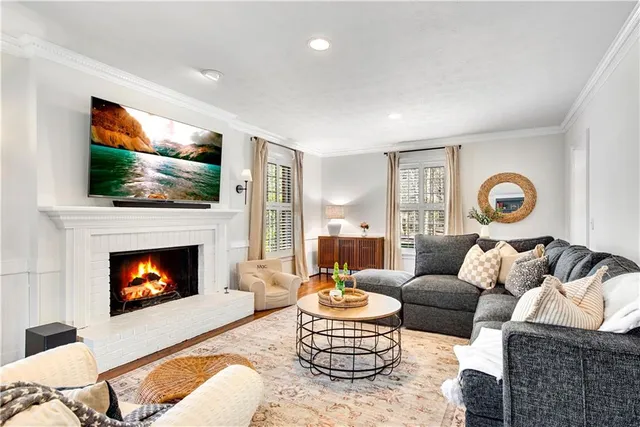 $700,000 | 1751 East Bank Drive, Marietta, GA 30068