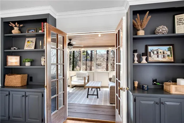 $700,000 | 1751 East Bank Drive, Marietta, GA 30068