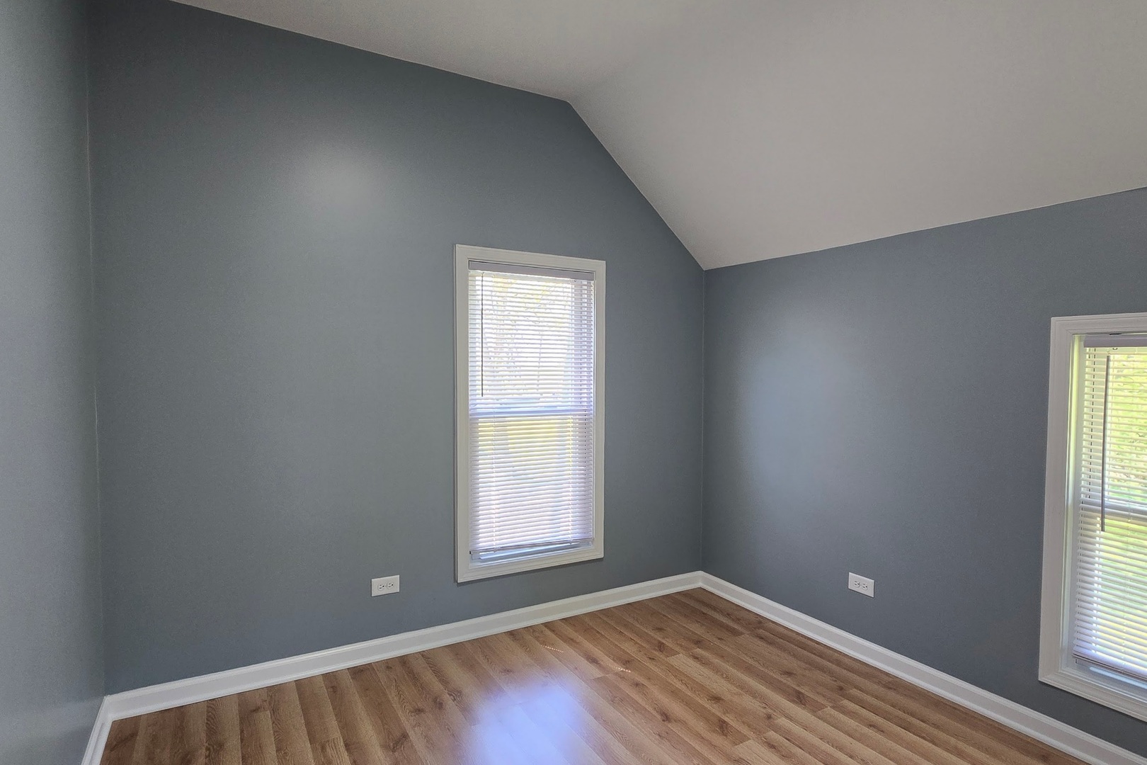 15018 West Russell Road Zion, IL 60099 - Photo 22 of 30