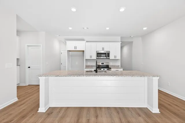 $299,900 | 562 Madison Street, Unit 110, Commerce, GA 30529