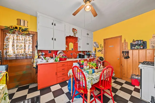 $149,900 | 720 North 15th Street, Sheboygan, WI 53081