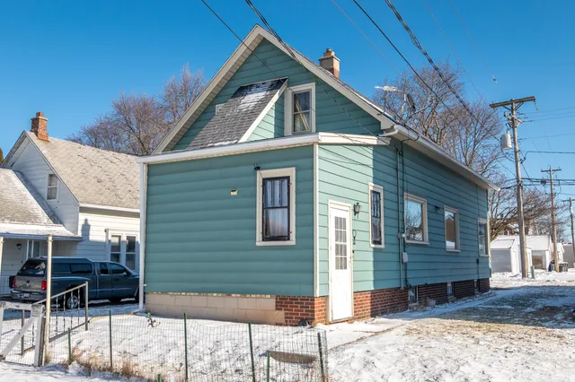 $149,900 | 720 North 15th Street, Sheboygan, WI 53081