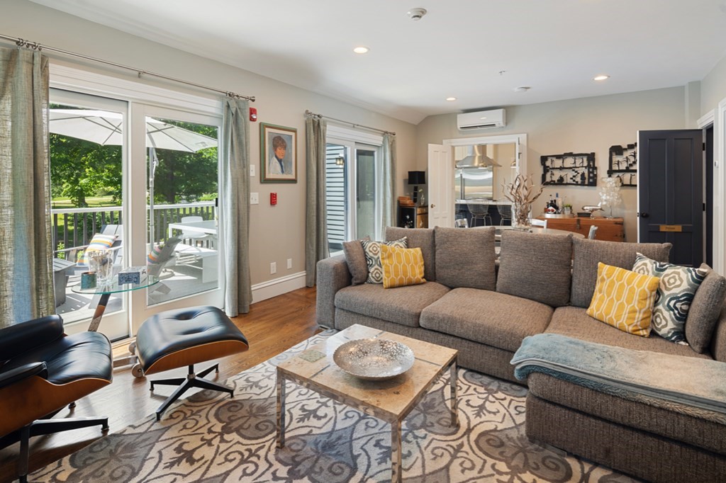 462 Lexington Road Concord, MA 01742 - Photo 13 of 23