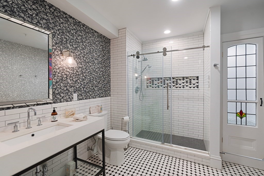 462 Lexington Road Concord, MA 01742 - Photo 18 of 23