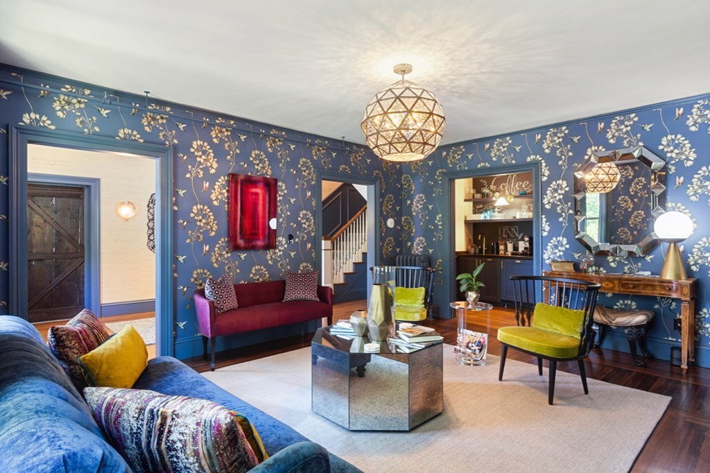 462 Lexington Road Concord, MA 01742 - Photo 3 of 23