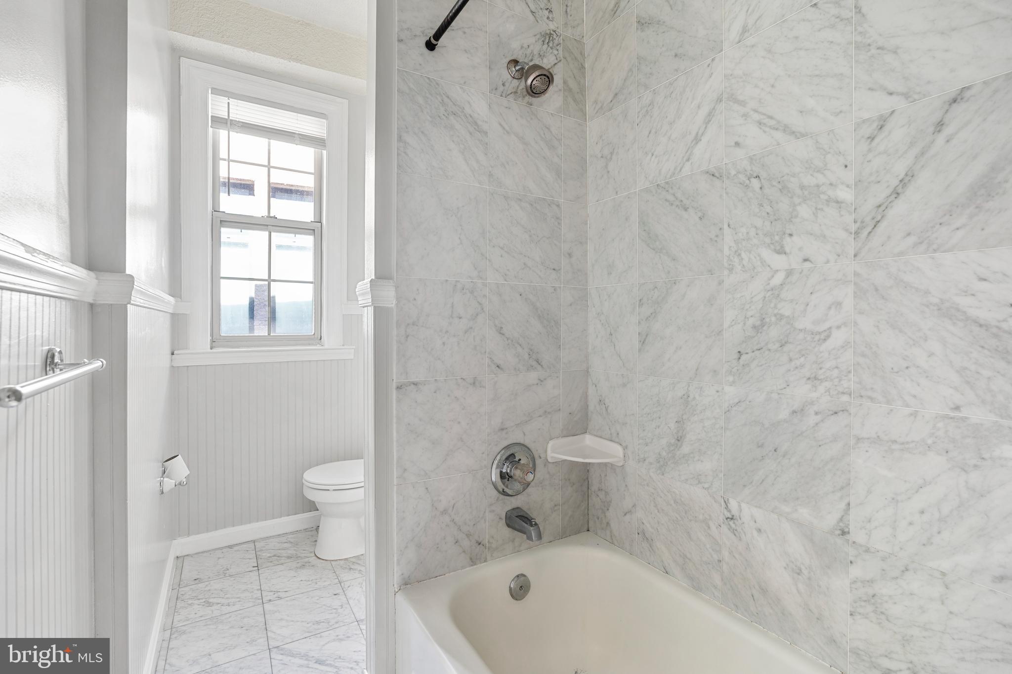 1401 Columbia Road Northwest, Unit 412 Washington, DC 20009 - Photo 10 of 15