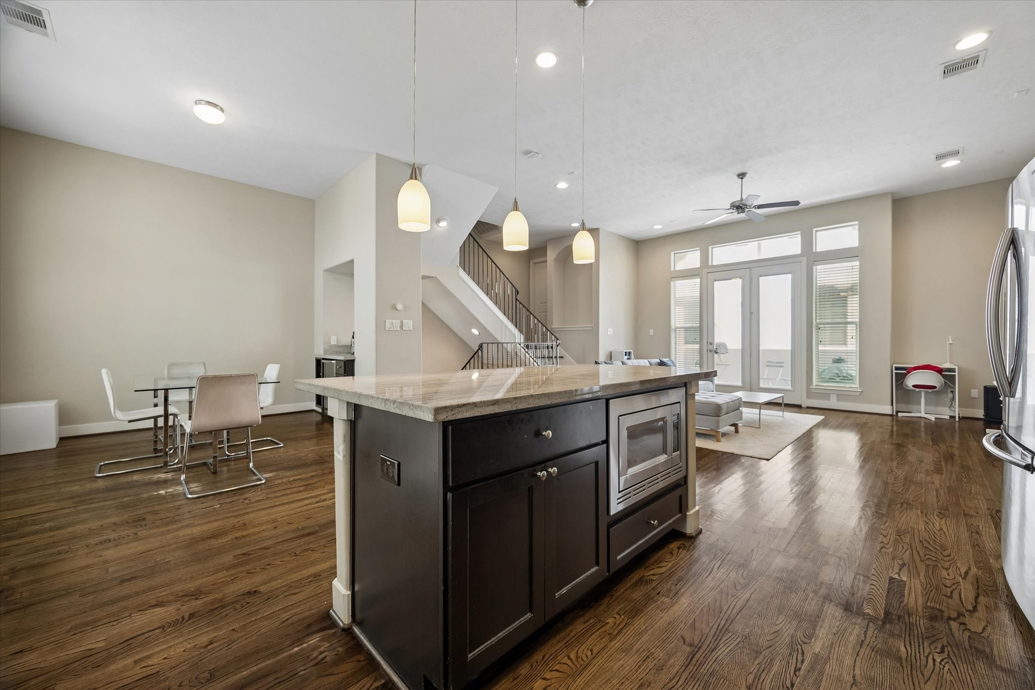 4220 Dickson Street Houston, TX 77007 - Photo 11 of 30