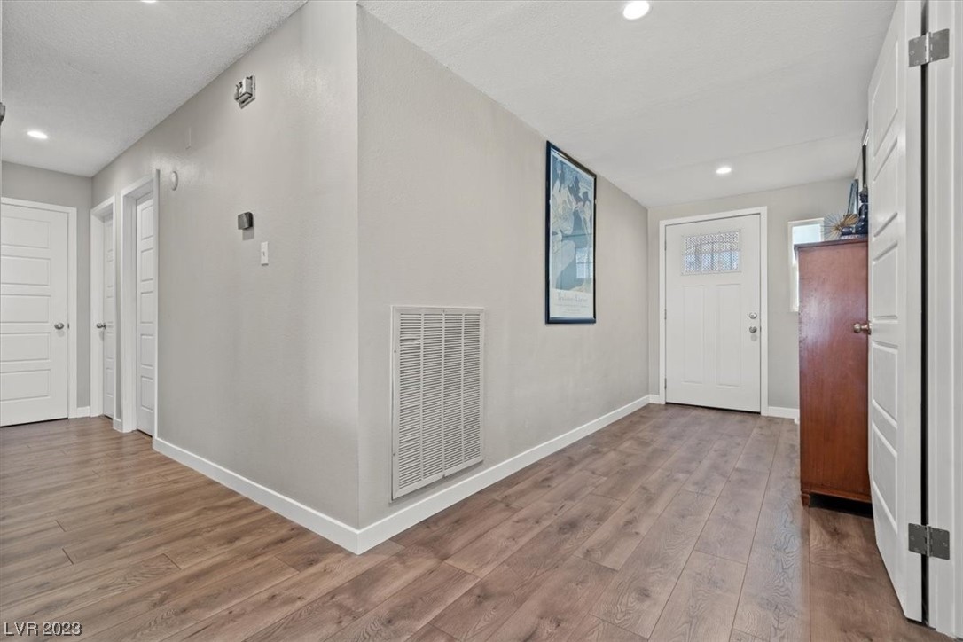 229 Bahama Road Las Vegas, NV 89145 - Photo 18 of 34 Gallery Image 18