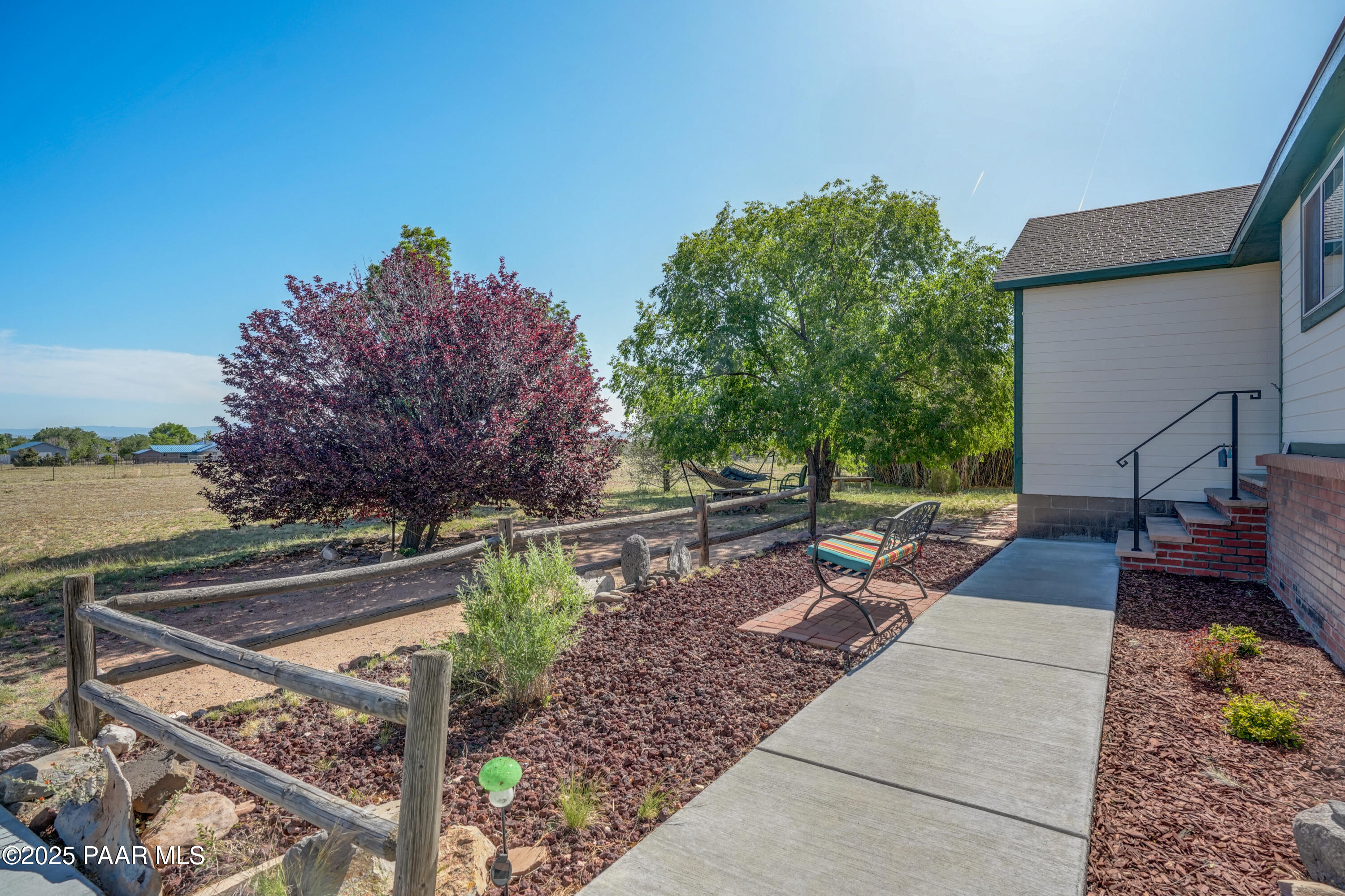 385 South Reed Road Chino Valley, AZ 86323 - Photo 4 of 40 Front Yard 2