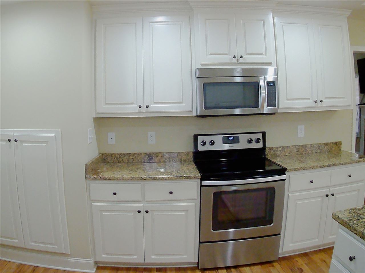 452 Risen Star Drive Boiling Springs, SC 29316 - Photo 8 of 21 Kitchen