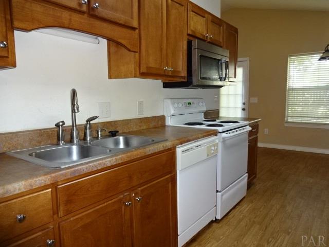 7959 Cayenne Way Pensacola, FL 32526 - Photo 8 of 21