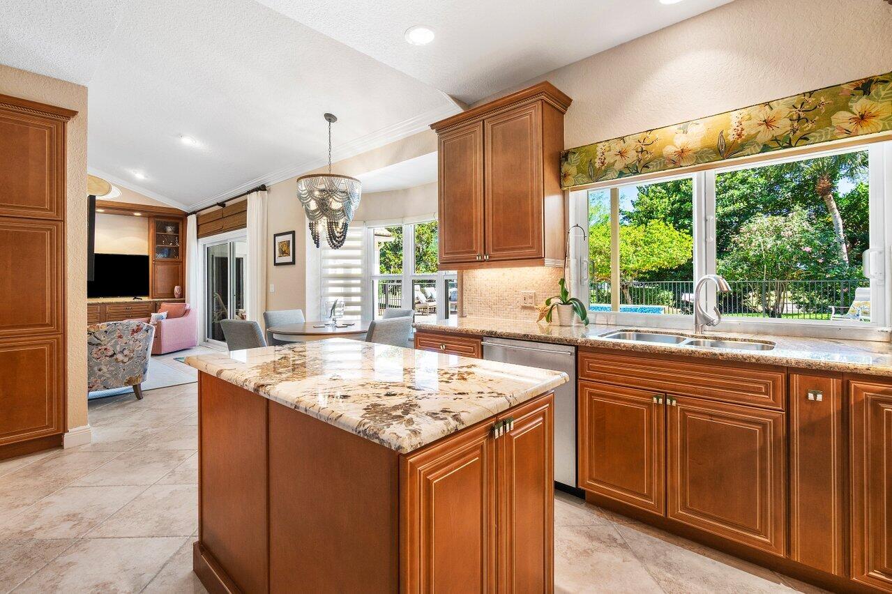 2680 Devon Court Delray Beach, FL 33445 - Photo 11 of 32 Beautiful view of outdoors