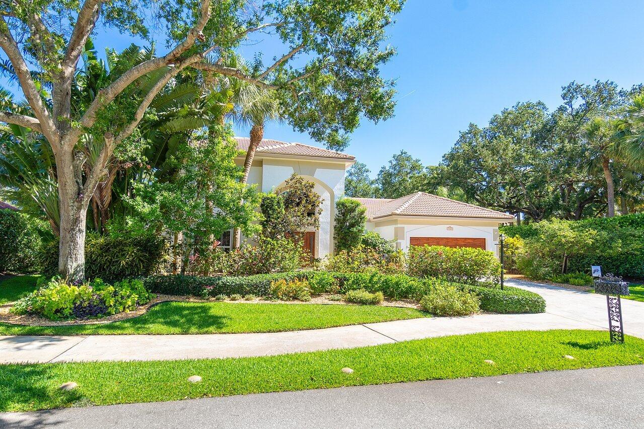 2680 Devon Court Delray Beach, FL 33445 - Photo 2 of 32 Front view
