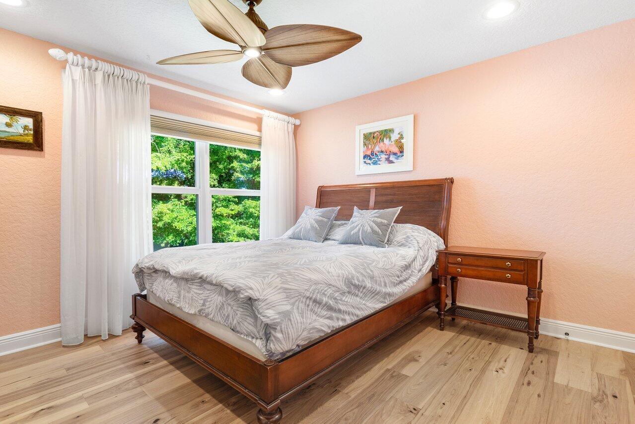 2680 Devon Court Delray Beach, FL 33445 - Photo 22 of 32 Upstairs guest room