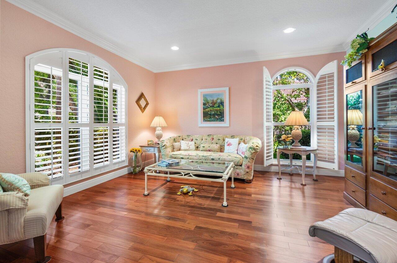 2680 Devon Court Delray Beach, FL 33445 - Photo 7 of 32 Private living area