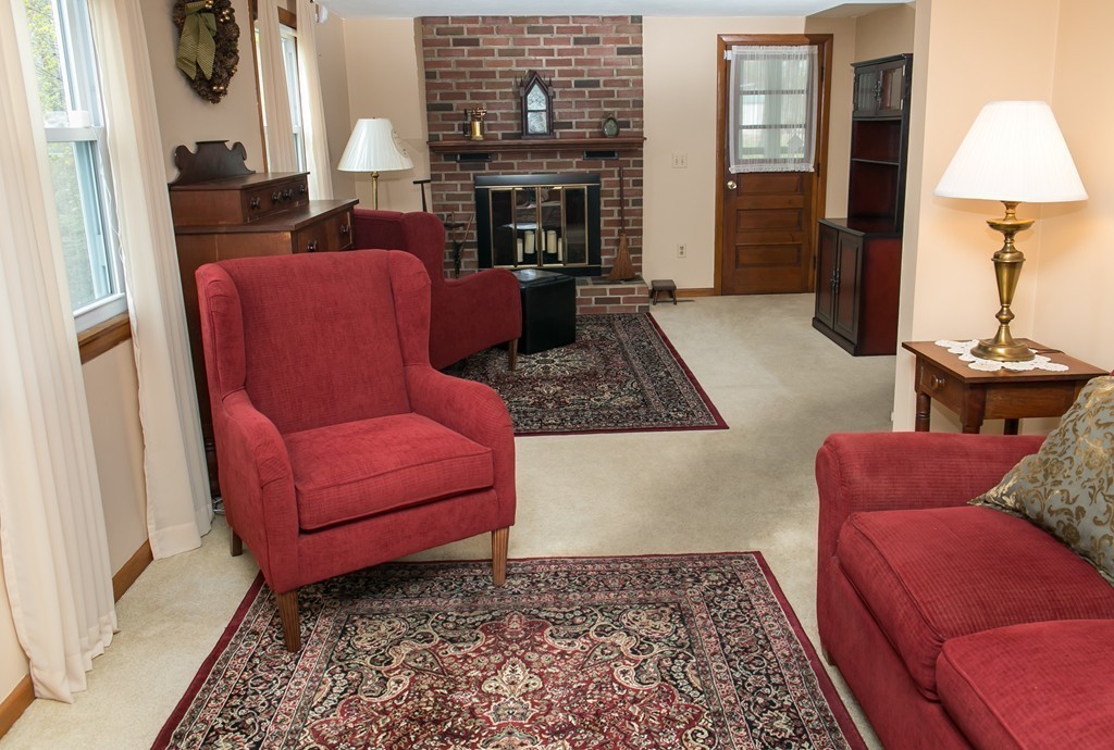 14 Evergreen Road Northampton, MA 01053 - Photo 16 of 26 Gallery Image 16