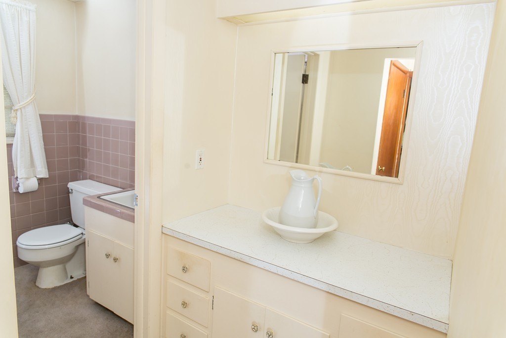 14 Evergreen Road Northampton, MA 01053 - Photo 19 of 26 Gallery Image 19