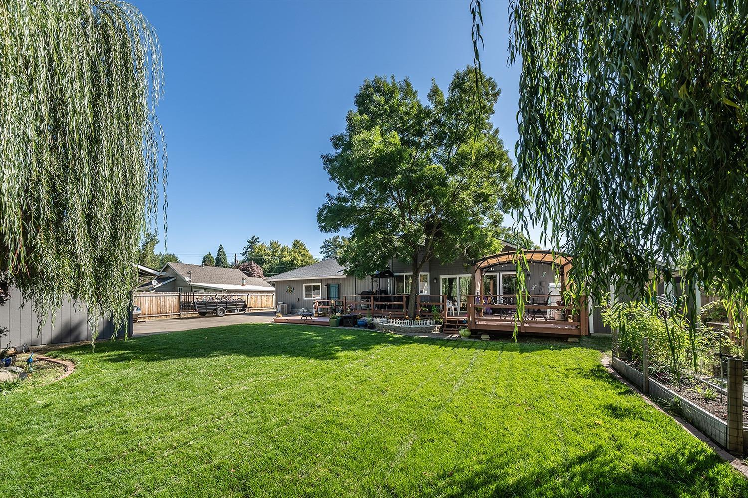 2433 Springbrook Road Medford, OR 97504 - Photo 23 of 28 Additional Photo
