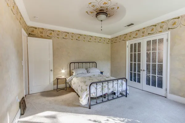 $620,000 | 1064 North Poplar Avenue, Fresno, CA 93728