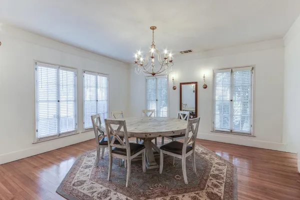 $620,000 | 1064 North Poplar Avenue, Fresno, CA 93728