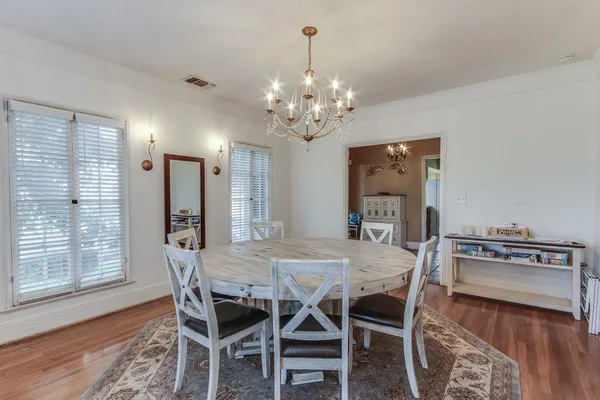 $620,000 | 1064 North Poplar Avenue, Fresno, CA 93728