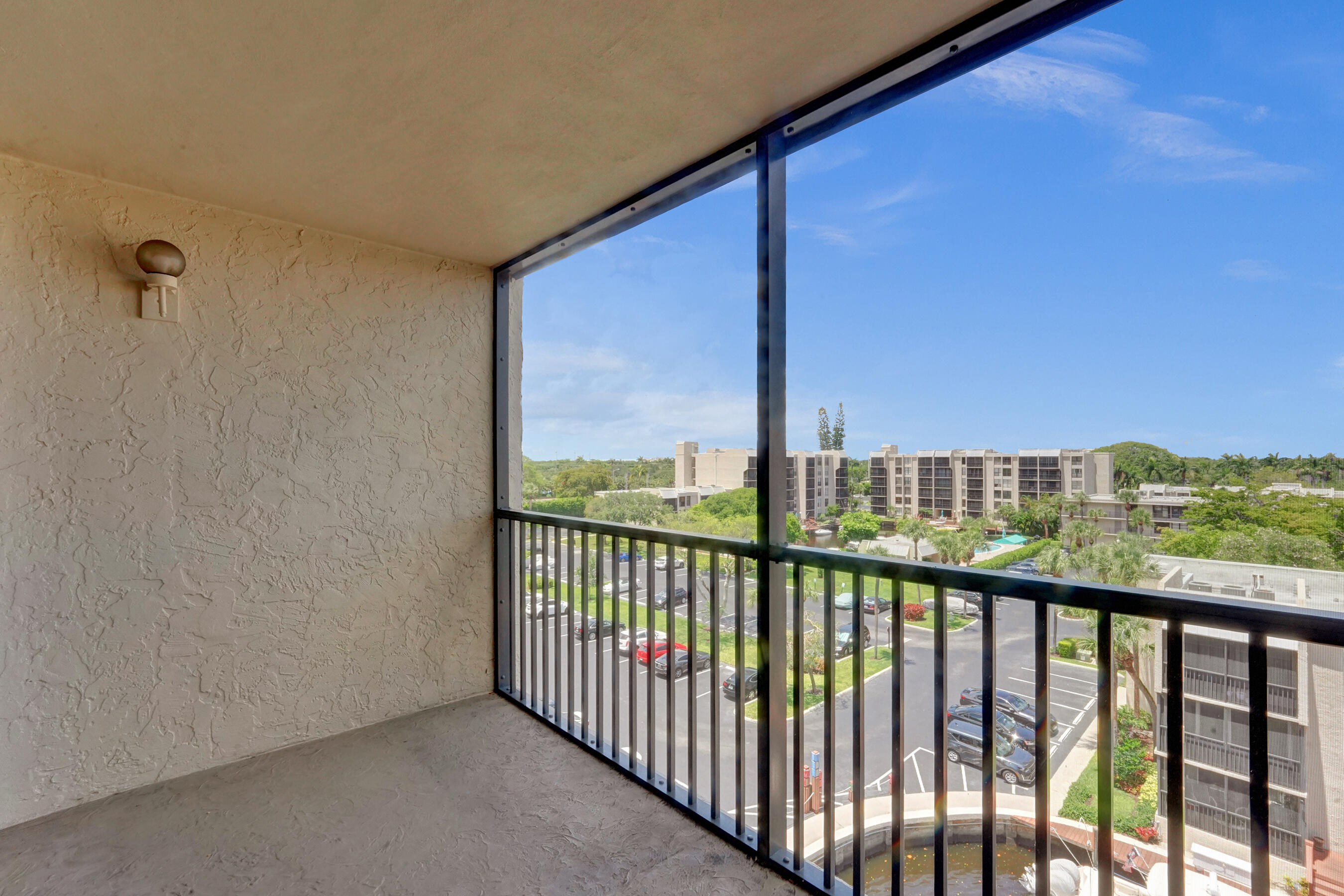 12 Royal Palm Way, Unit 6020 Boca Raton, FL 33432 - Photo 19 of 69 DSC08547
