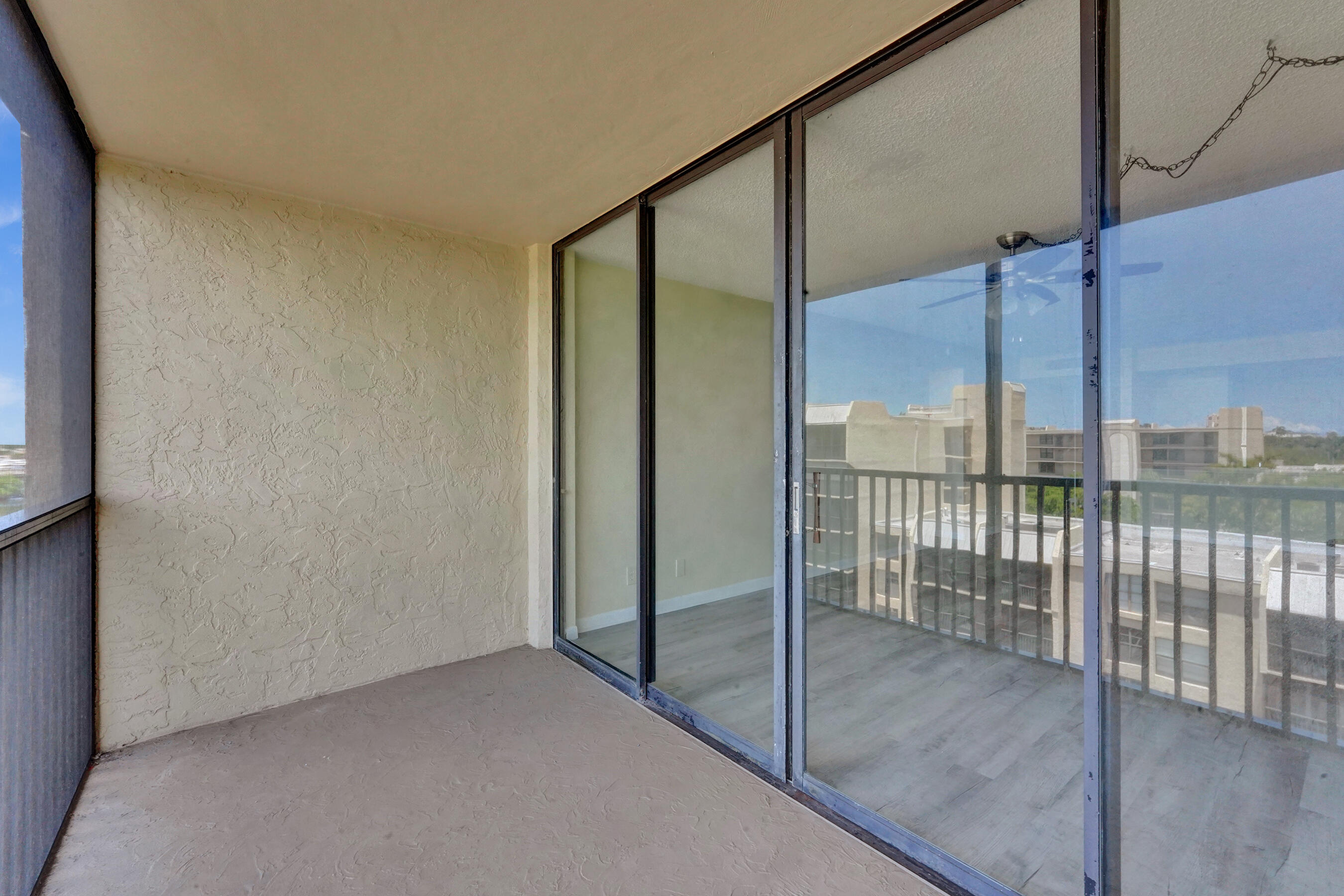 12 Royal Palm Way, Unit 6020 Boca Raton, FL 33432 - Photo 34 of 69 a view of an empty room with floor to ceiling window