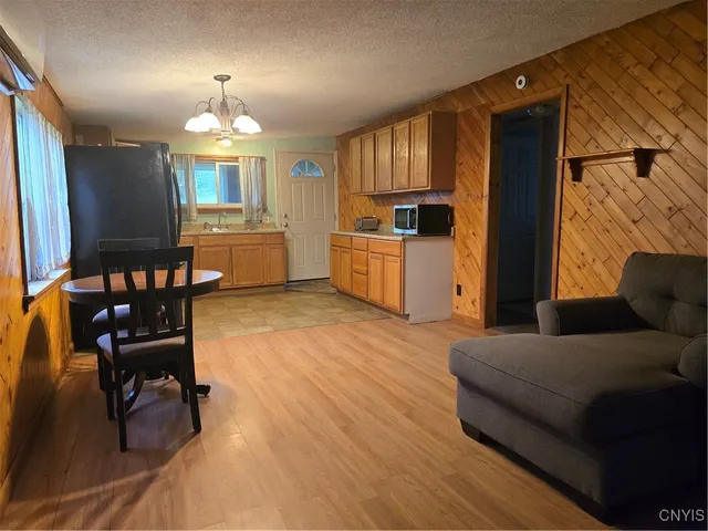 $169,900 | 187 Millard Bassett Road, Granby, NY 13069