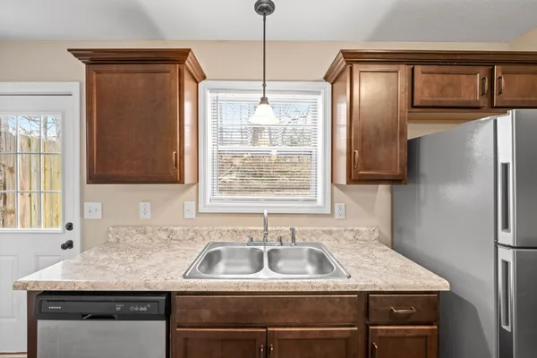 $1,195 | 1560 East Knollwood Circle, Unit D, Clarksville, TN 37043