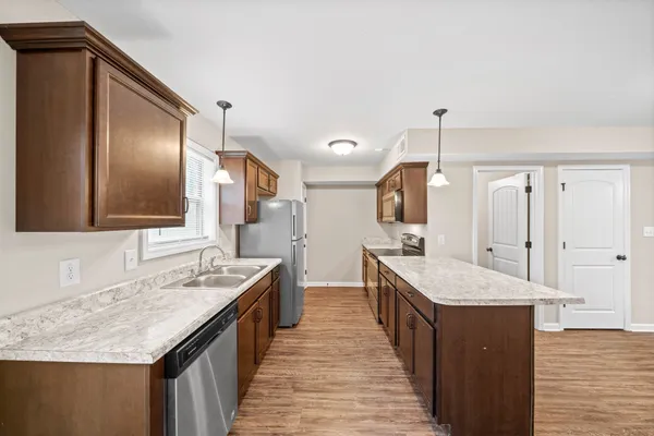 $1,195 | 1560 East Knollwood Circle, Unit D, Clarksville, TN 37043